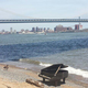 Illustration for article titled Piano mysteriously washes ashore under NYC's Brooklyn Bridge